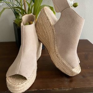 Kenneth Cole NY Olivia Espadrilles